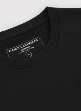 Czarny t-shirt oversize