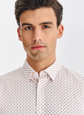 Biała koszula w kwiatowy print