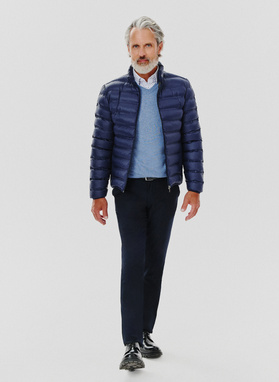 Krótka pikowana kurtka w kolorze granatowym