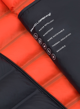 Krótka pikowana kurtka w kolorze czarnym