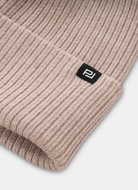 Beżowa czapka męska