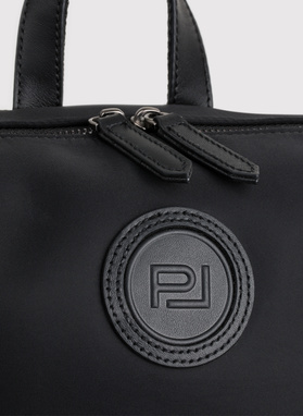 Czarny plecak męski z kieszenią zewnętrzną