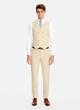 Ślubny beżowy garnitur z wełny