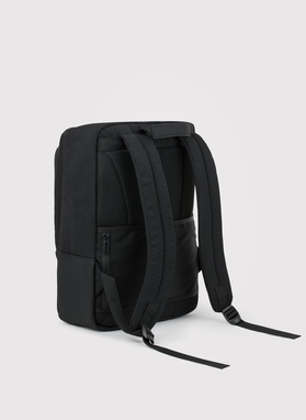 Czarny męski plecak na laptopa