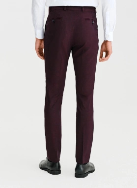 Ślubny bordowy garnitur męski