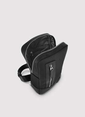 Czarna torba saszetka na ramię