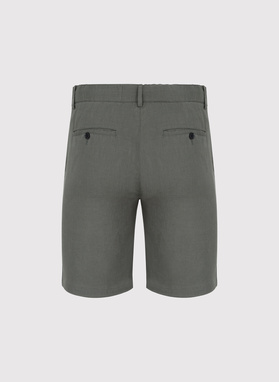 Lniane szorty męskie w kolorze zielonym