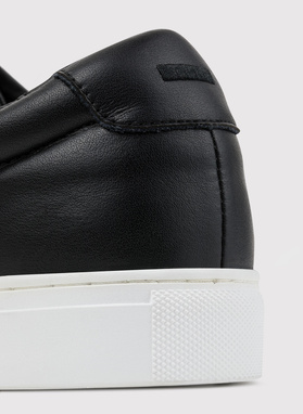 Czarne sneakersy męskie