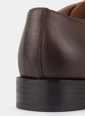 Brązowe eleganckie buty męskie