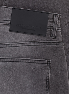 Szare jeansowe spodnie męskie