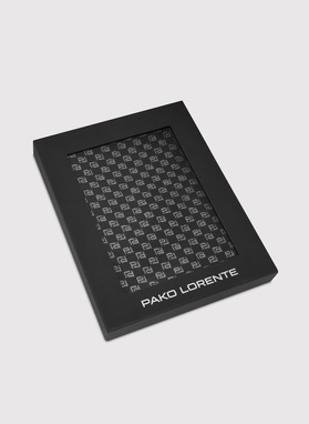 Czarny szalik męski z białym sygnetem PL