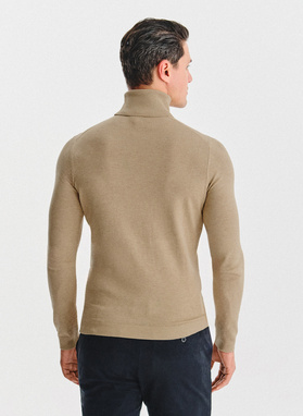 Golf męski w beżowym kolorze