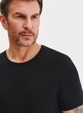 Czarny gładki t-shirt męski