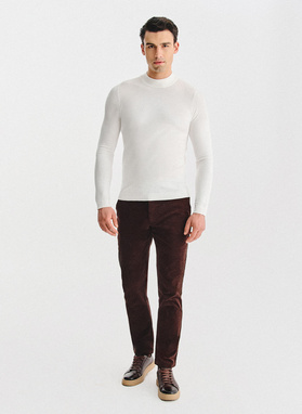 Biały półgolf męski