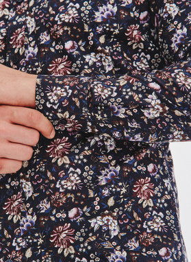 Granatowa koszula w kwiaty