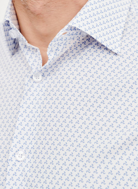 Biała koszula męska w wiatraczki