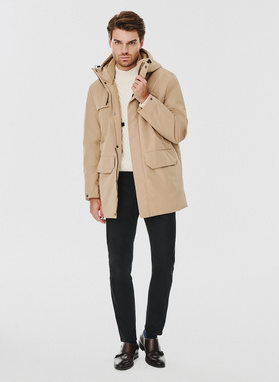 Kurtka męska z kapturem w kolorze beżowym