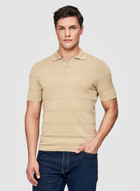 Beżowe polo swetrowe