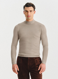 Beżowy półgolf męski