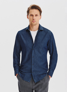 Granatowa koszula jeansowa