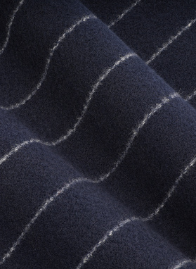 Granatowy szalik w paski