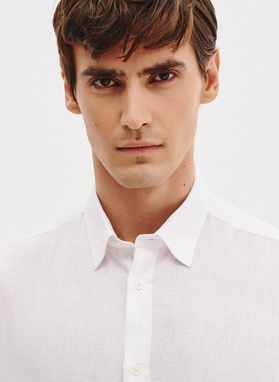 Biała koszula z lnu i bawełny