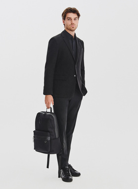 Czarny plecak męski