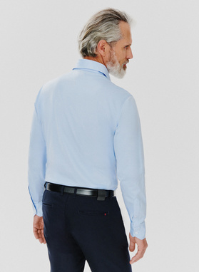 Niebieska koszula męska z długim rękawem