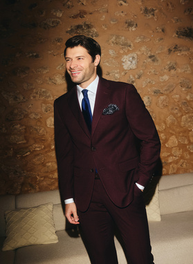 Bordowy garnitur męski