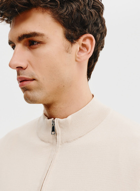 Sweter męski rozpinany w kolorze beżowym