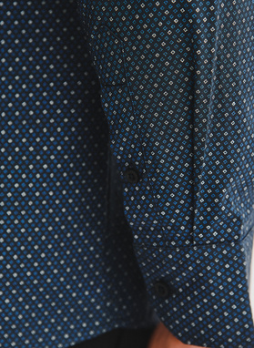 Czarna koszula męska wzór geometryczny