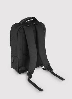 Czarny plecak męski na laptopa