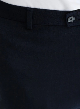 Ślubny granatowy garnitur męski