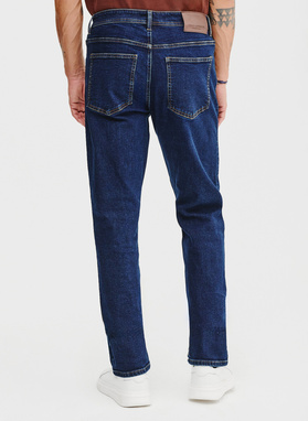 Granatowe spodnie męskie jeans