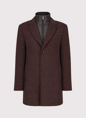 Brązowy płaszcz męski z odpinanym kołnierzem