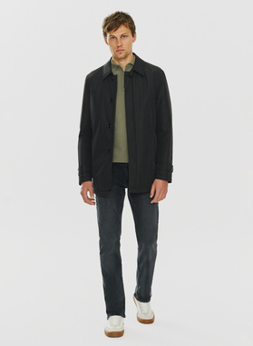 Czarny przejściowy płaszcz męski
