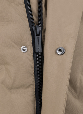 Beżowa kurtka męska na zimę