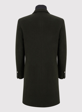 Wełniany płaszcz męski w kolorze zielonym