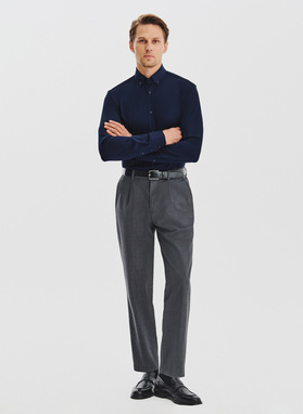 Granatowa koszula z bawełną