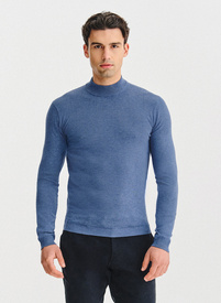 Półgolf męski w niebieskim kolorze