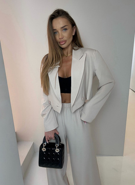 Jasnobeżowy garnitur damski PARMA