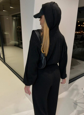 Kombinezon damski MODA o splocie warkocza