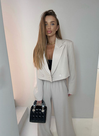 Jasnobeżowy garnitur damski PARMA