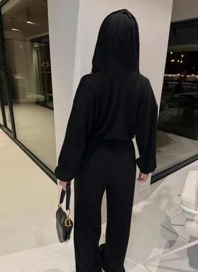 Kombinezon damski MODA o splocie warkocza